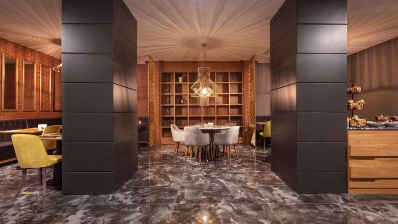 B Loft Hotel - 2