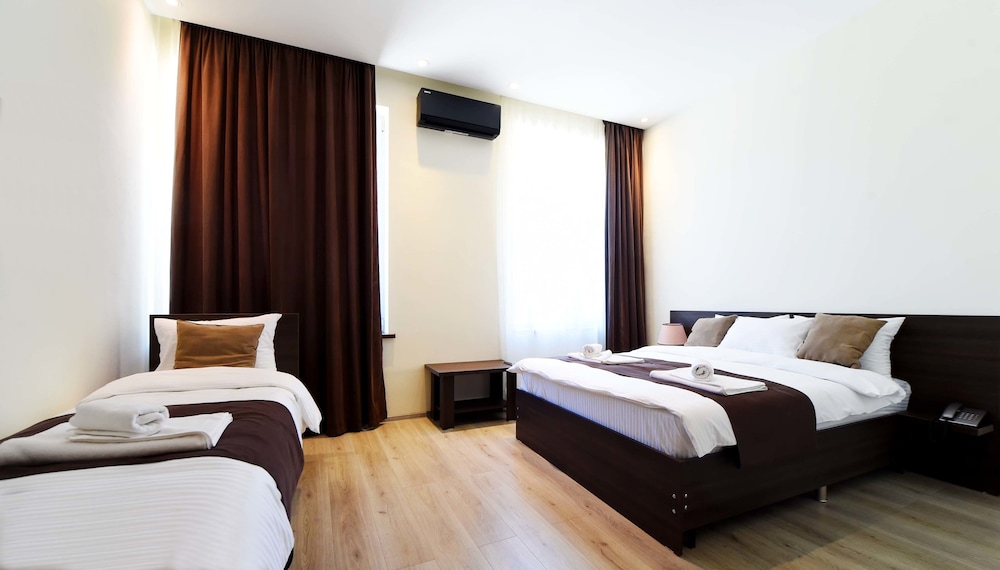 Gsg Hotel Tiflis Odamax